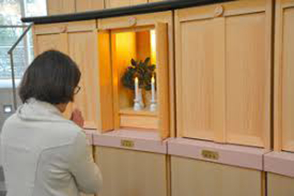 神棚型納骨堂とは