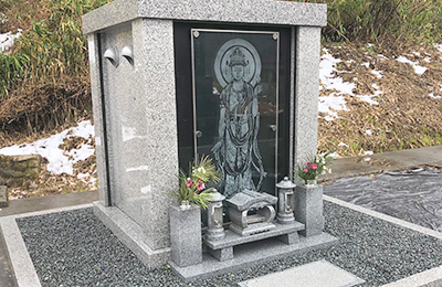 明泉寺の納骨堂